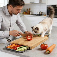 Planche à découper en bambou avec rangement – détail matière