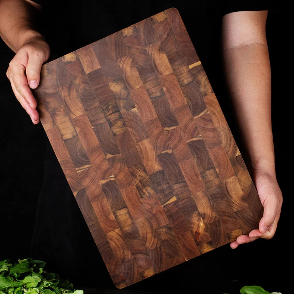 Planche à découper en bois simple