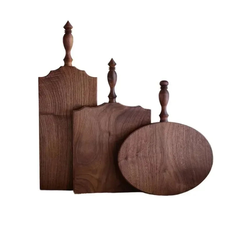 Planche à découper en noyer artisanale – dimensions