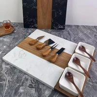 Set 11 pièces plateau en acacia et marbre avec couteaux et bols – vue de dessus